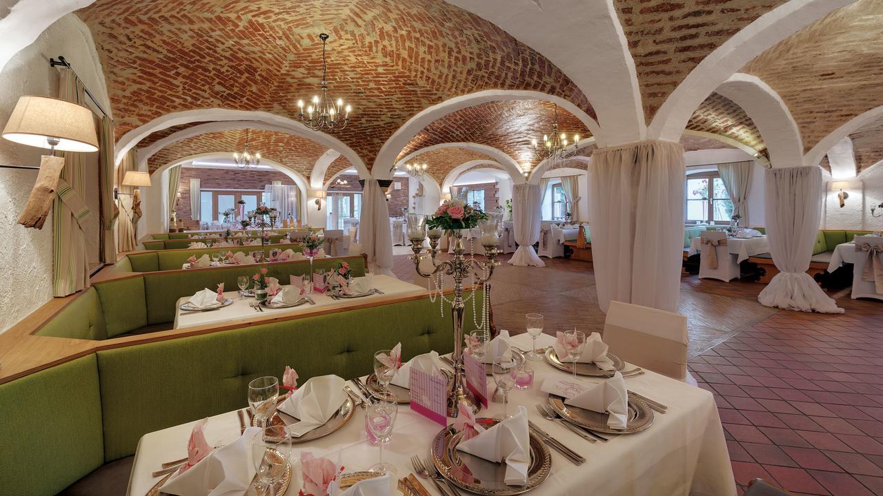 Gasthaus Forster Am See - Eching Bei Landshut Ngoại thất bức ảnh