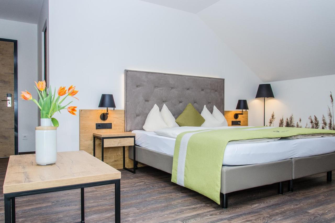 Gasthaus Forster Am See - Eching Bei Landshut Ngoại thất bức ảnh